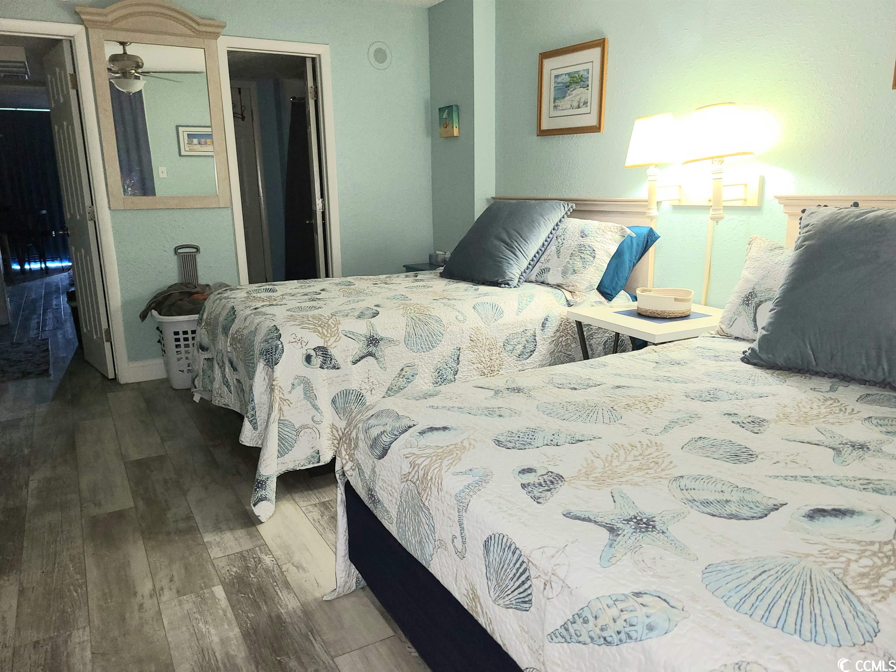 210 75th Ave N Unit: 4051