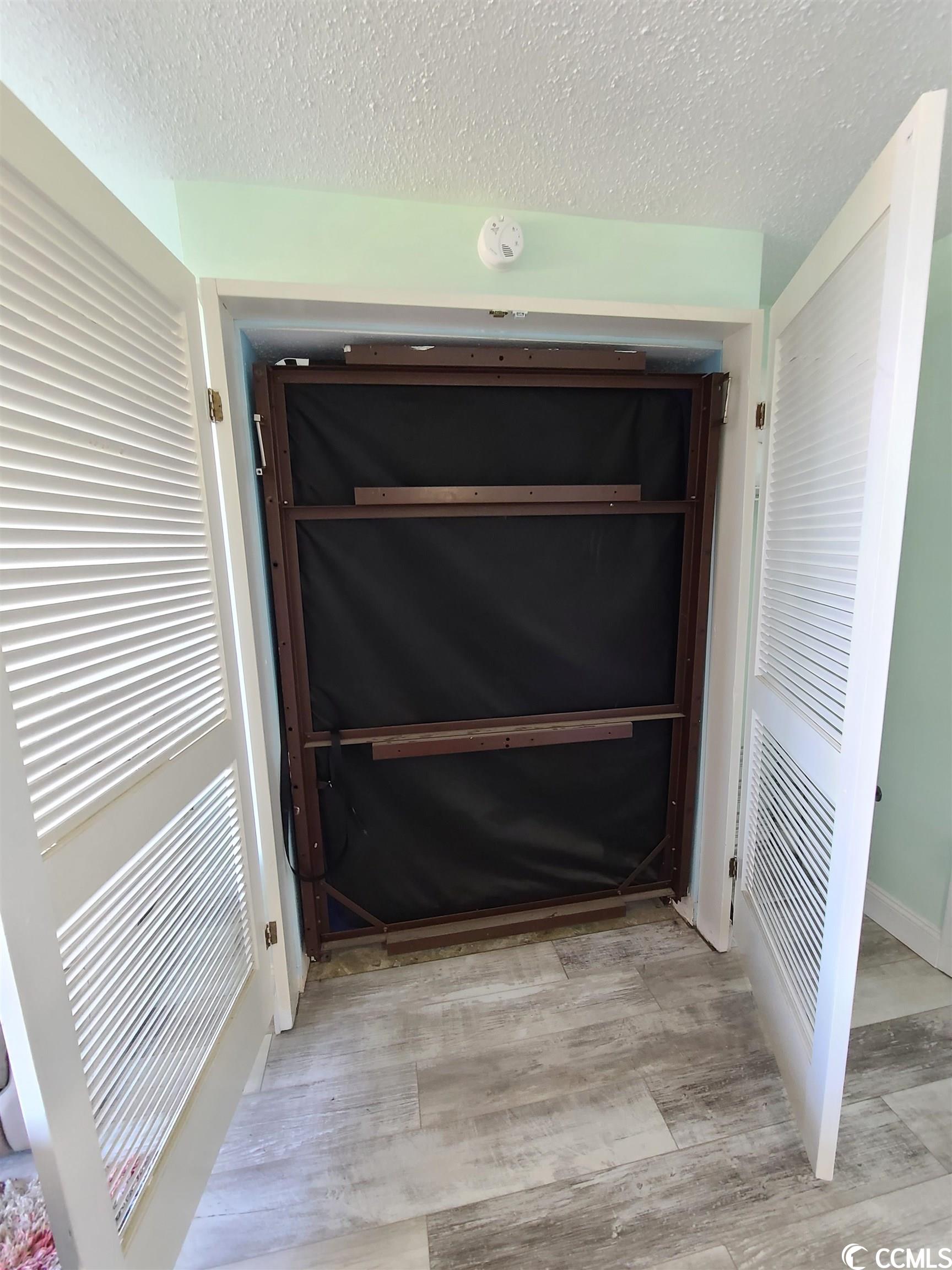 210 75th Ave N Unit: 4051