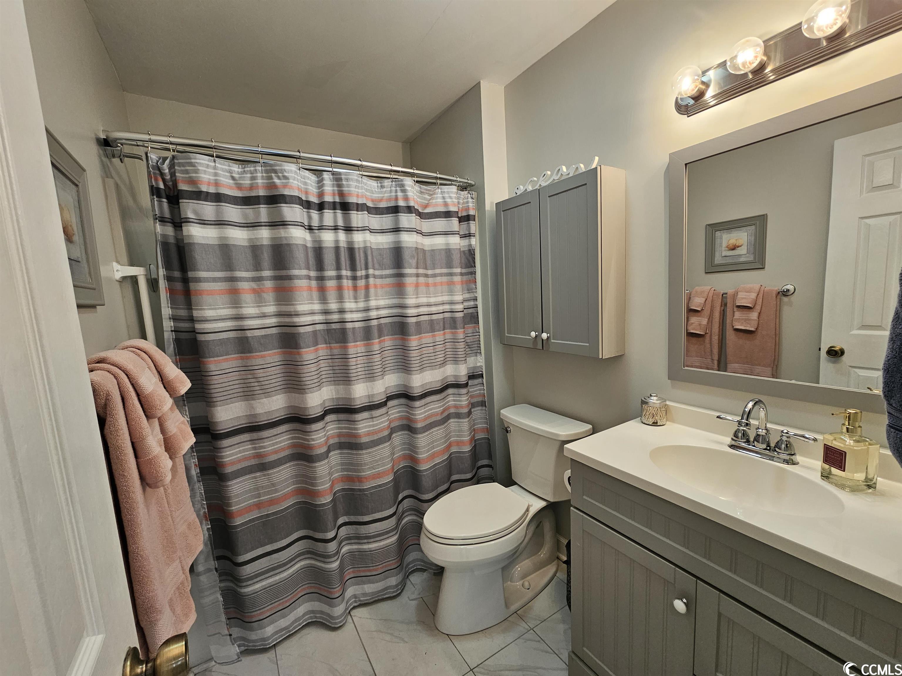 1900 Duffy St. Unit: L-6