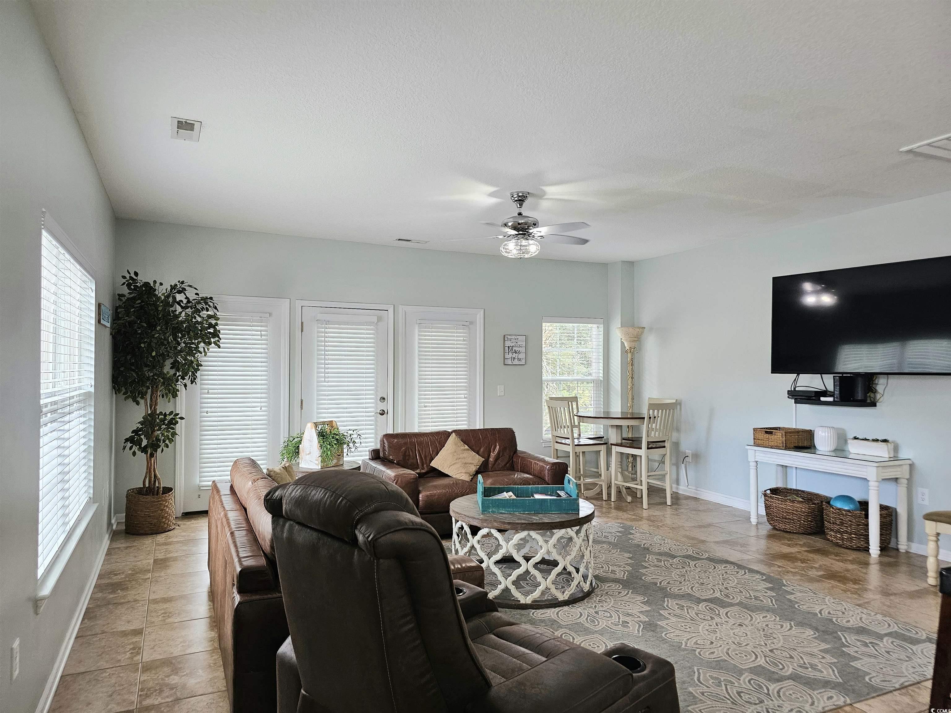 221 15th Ave. S