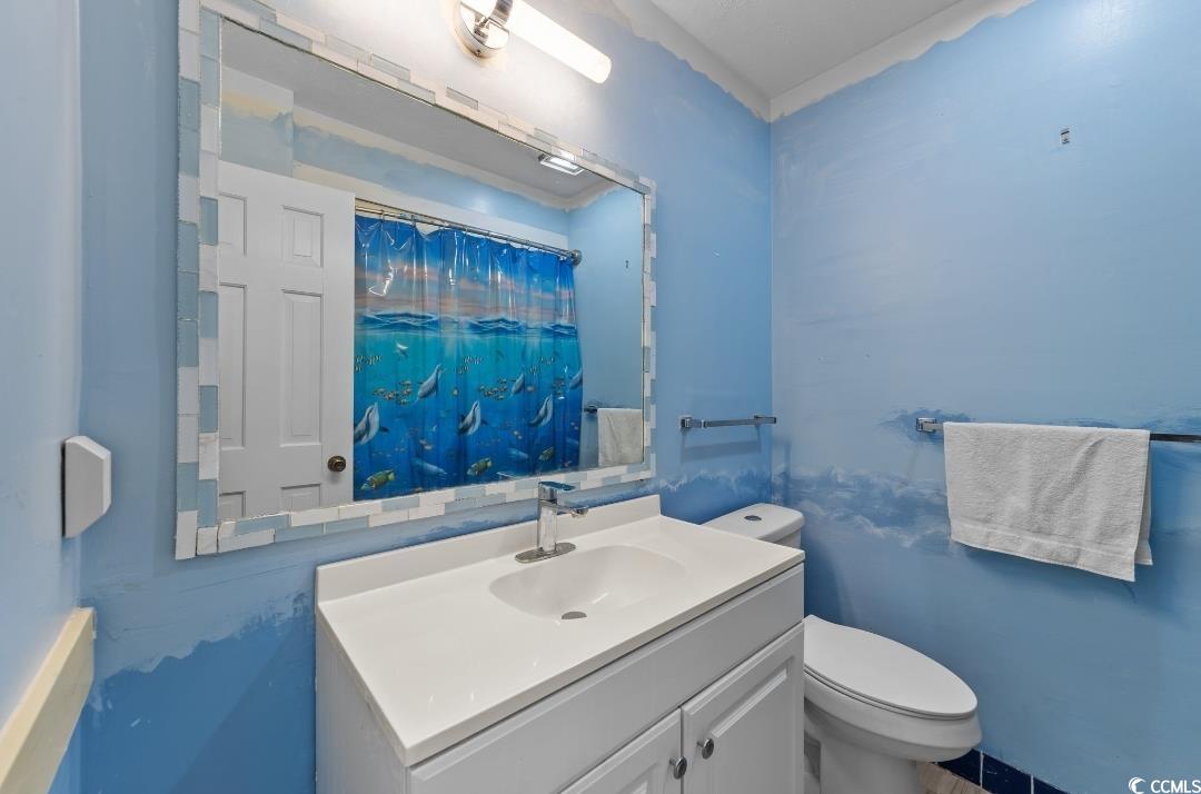 404 71st Ave. N Unit: 709