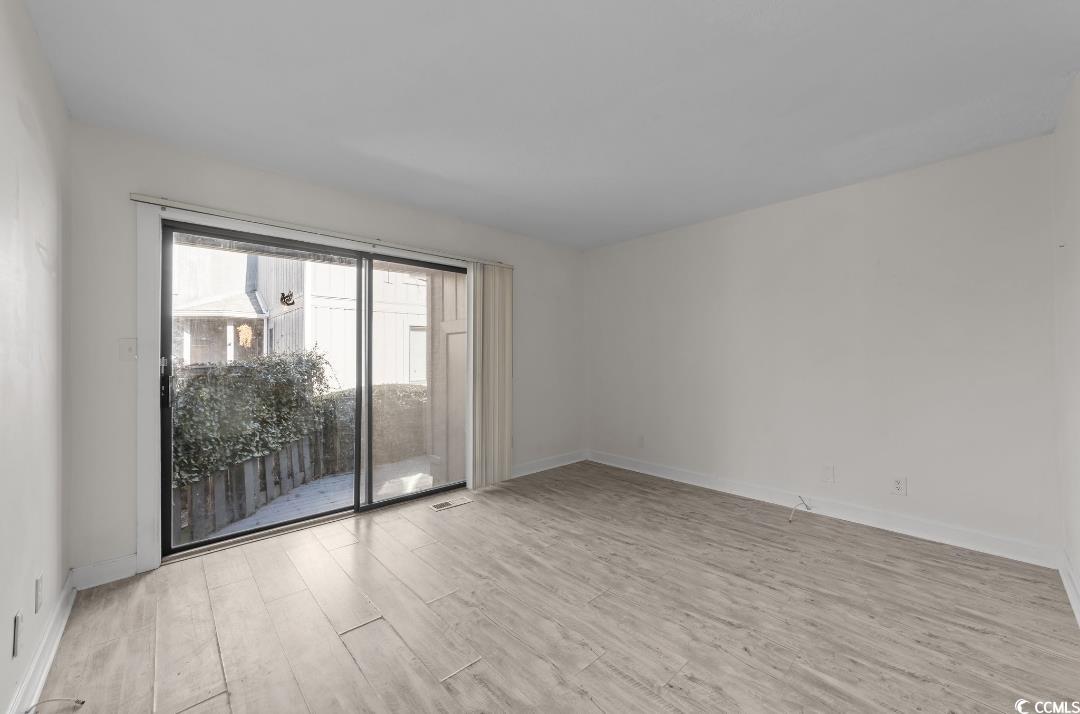 404 71st Ave. N Unit: 709