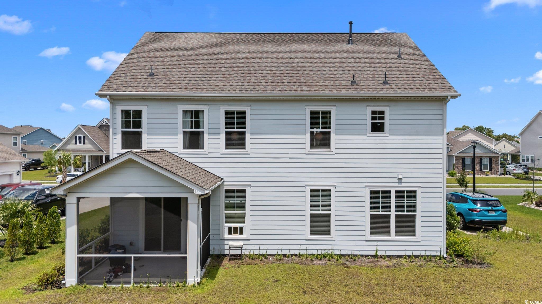 1325 Bermuda Grass Dr.