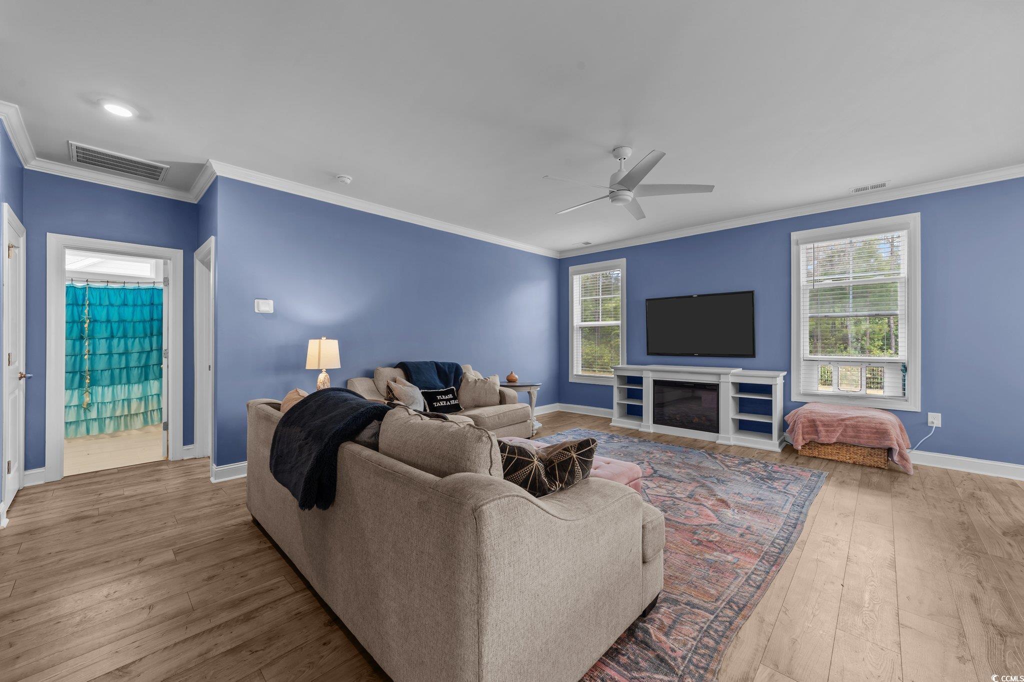 1325 Bermuda Grass Dr.
