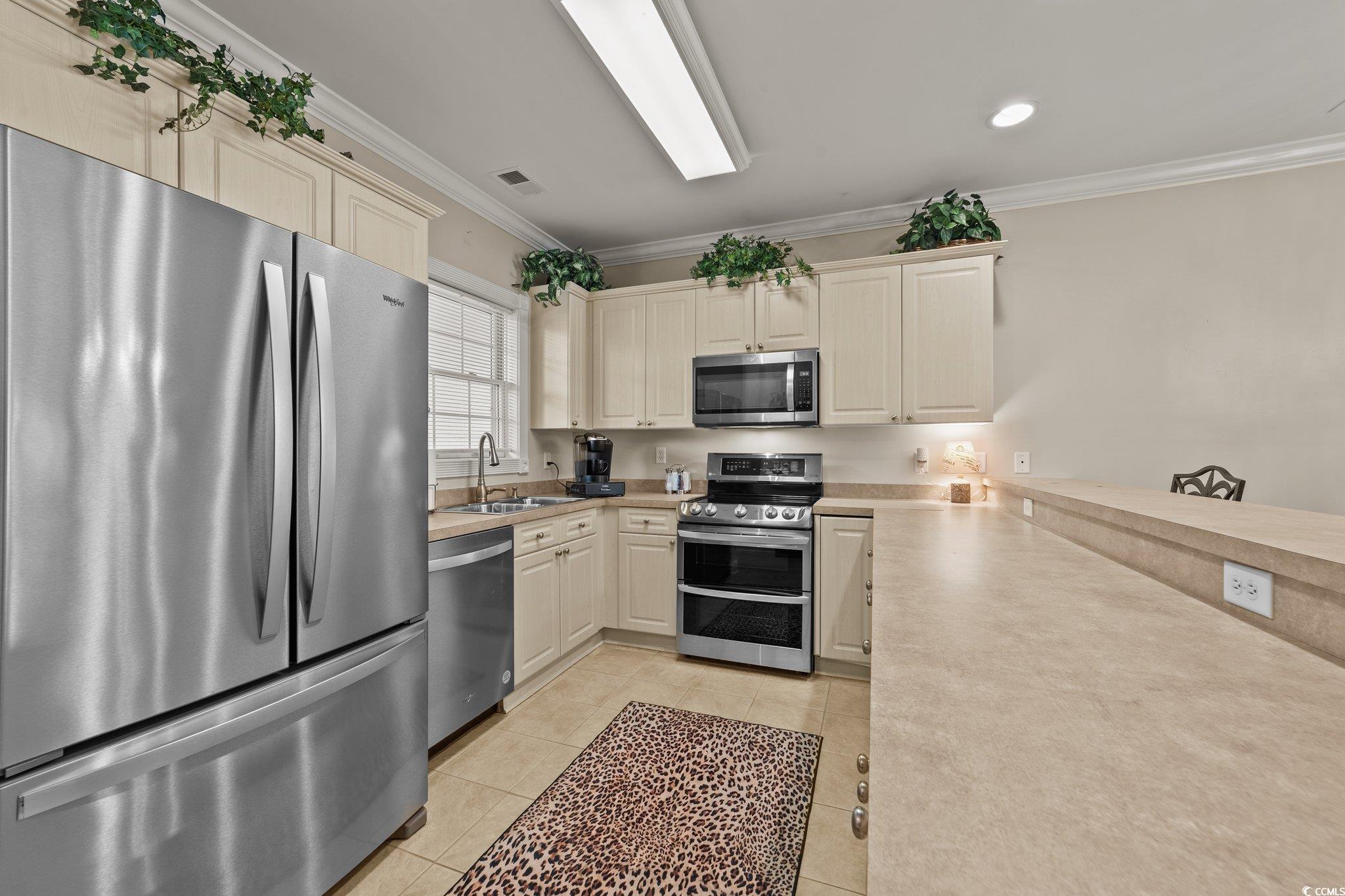 4878 Luster Leaf Circle Unit: 102