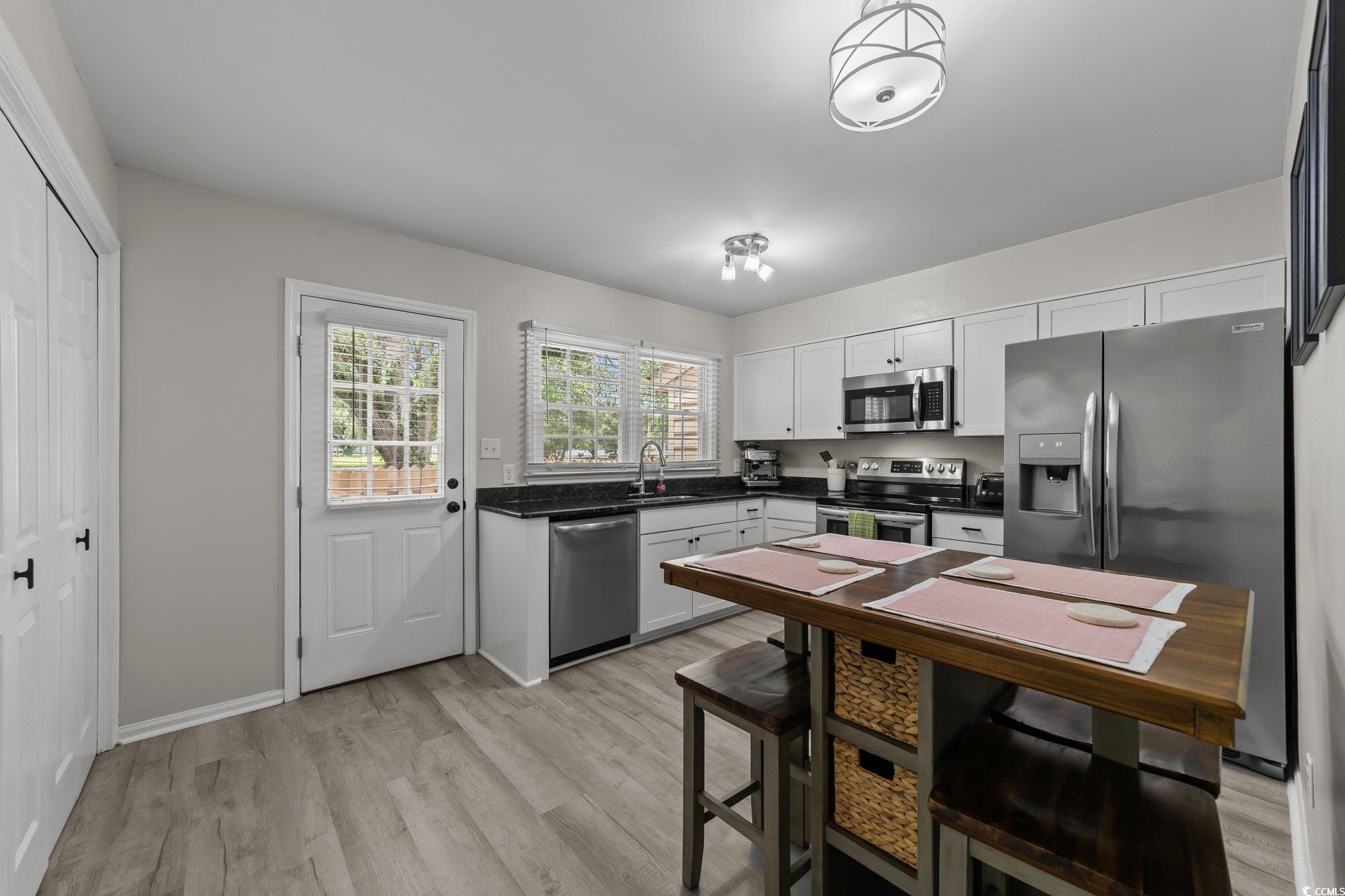 1409 Highway 15 Unit: 4