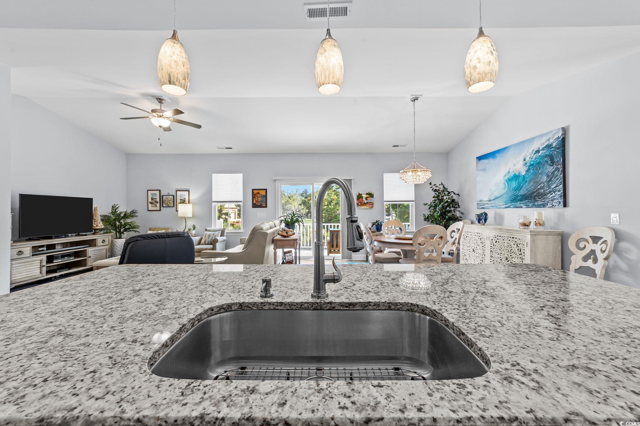 1913 Enclave Ln. Unit: C-102