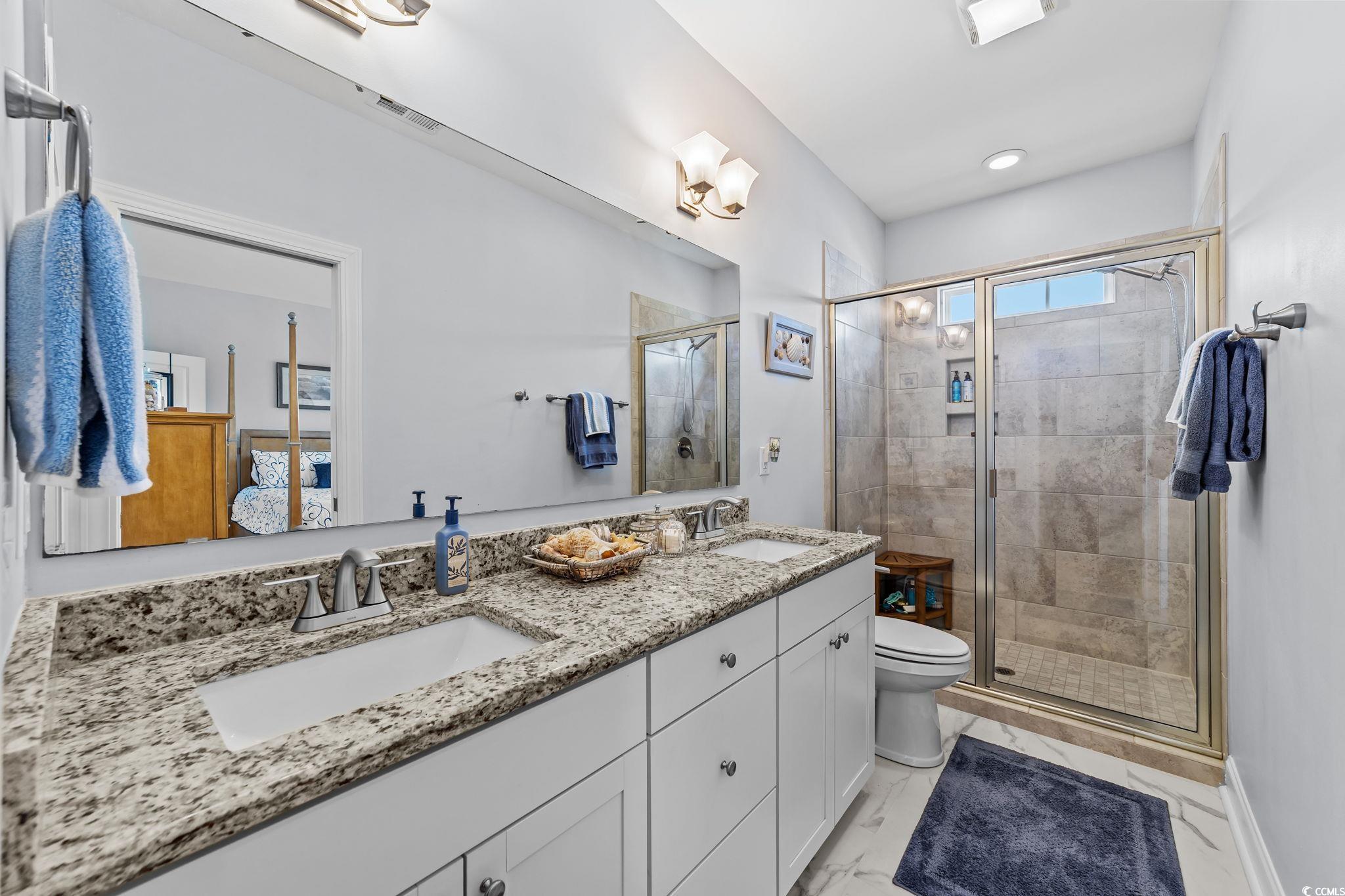 1913 Enclave Ln. Unit: C-102