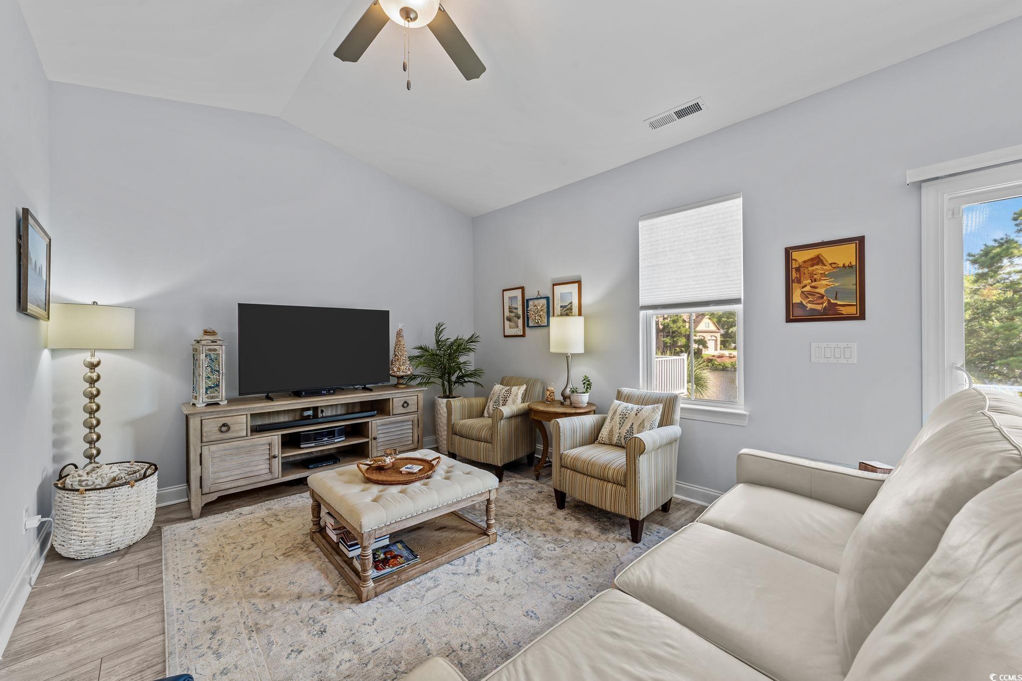 1913 Enclave Ln. Unit: C-102