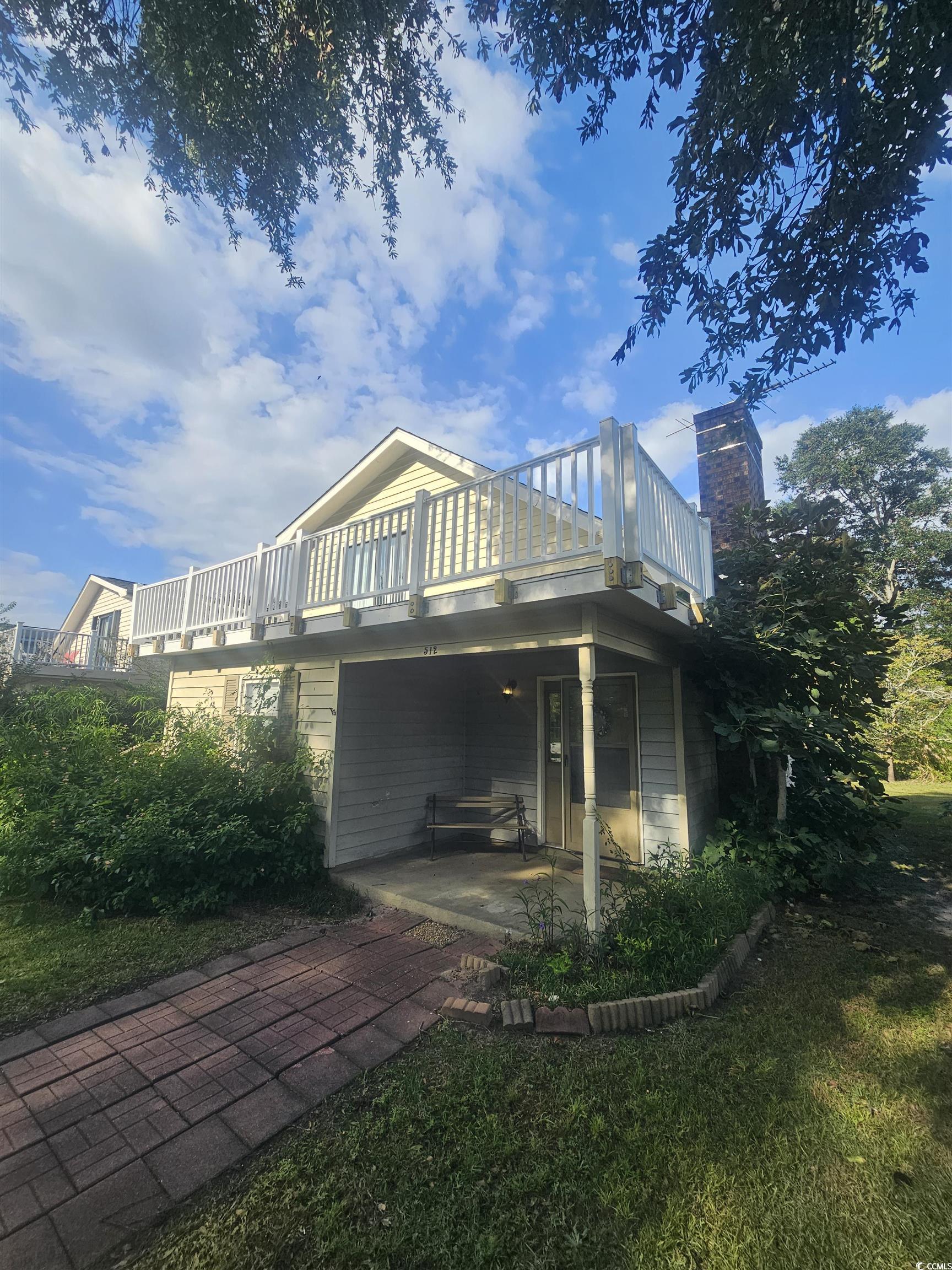 512 2nd Ave. S