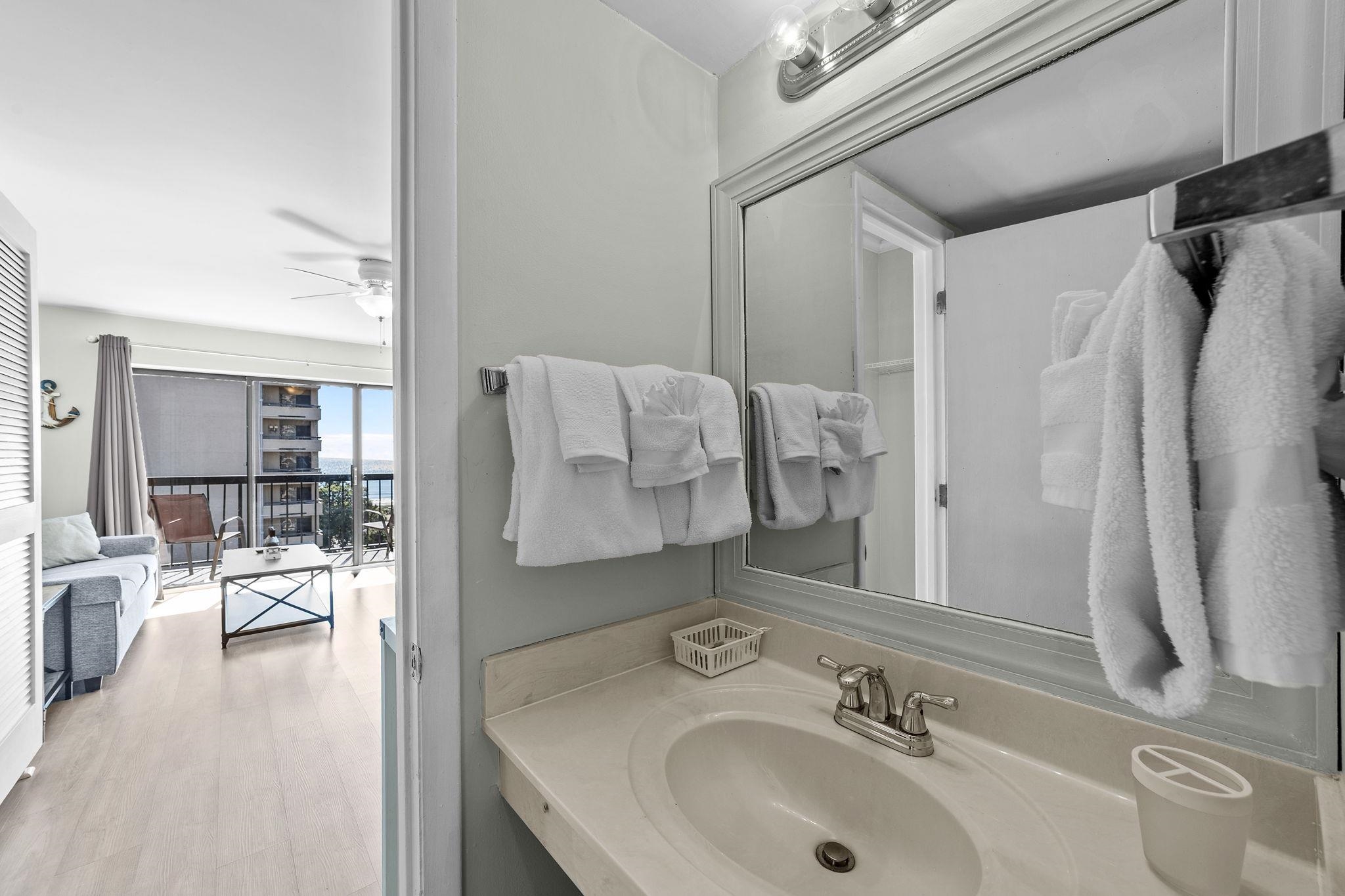 7500 N Ocean Blvd. Unit: 6054