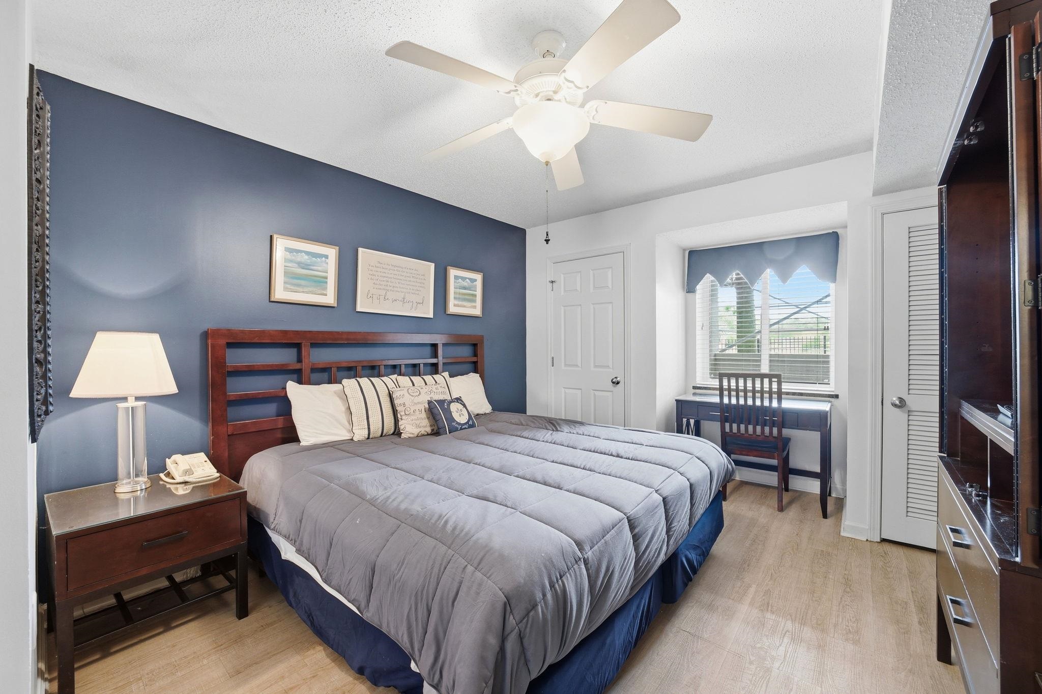 2151 Bridge View Ct. Unit: 3-104