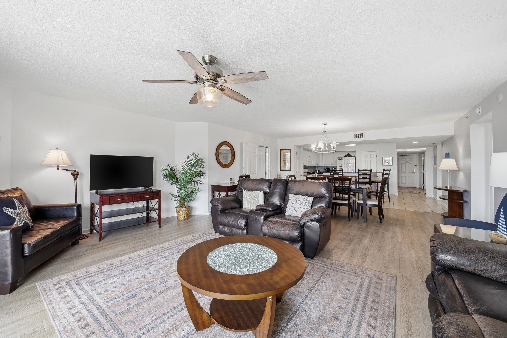 2151 Bridge View Ct. Unit: 3-104