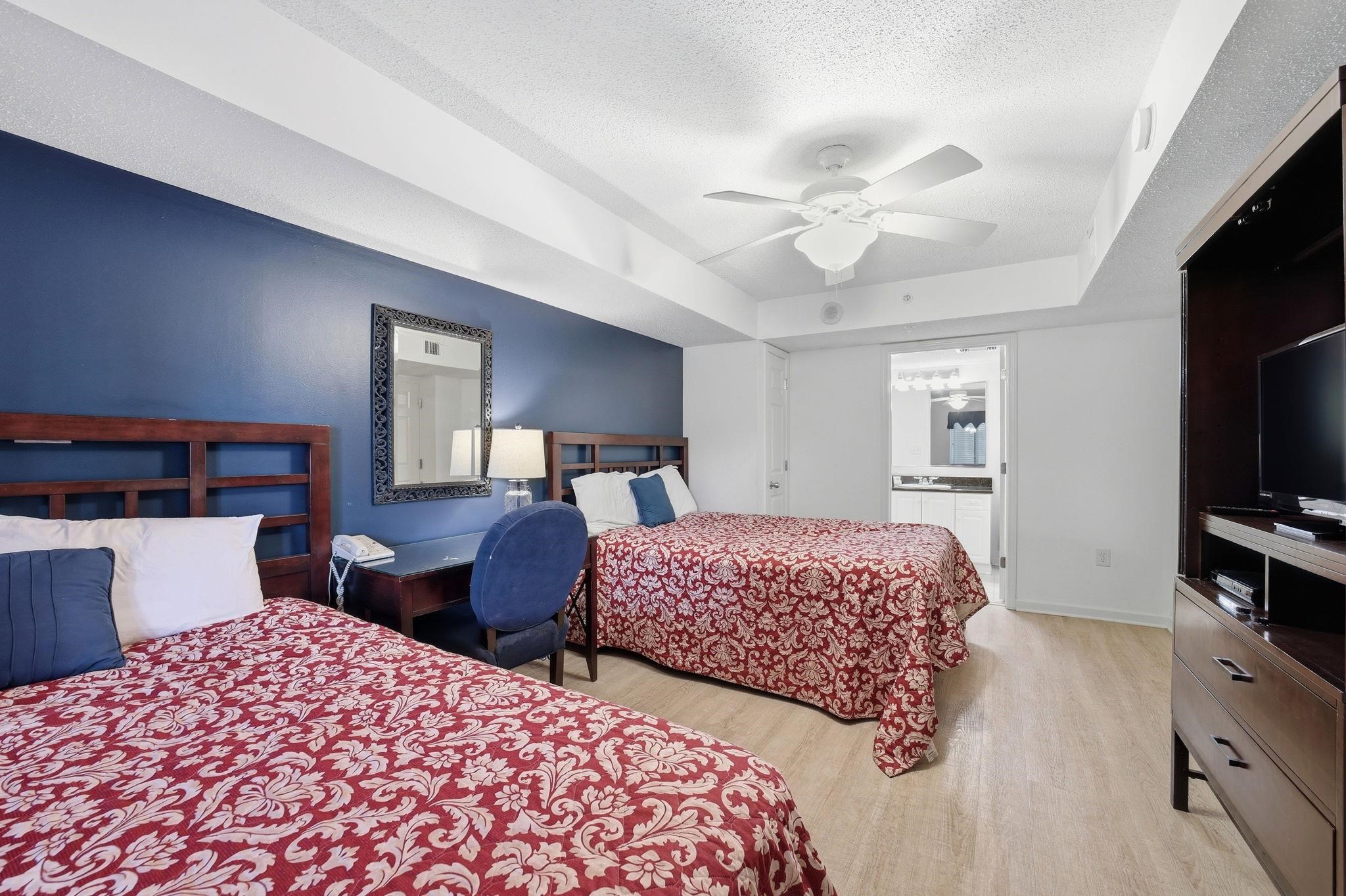 2151 Bridge View Ct. Unit: 3-104