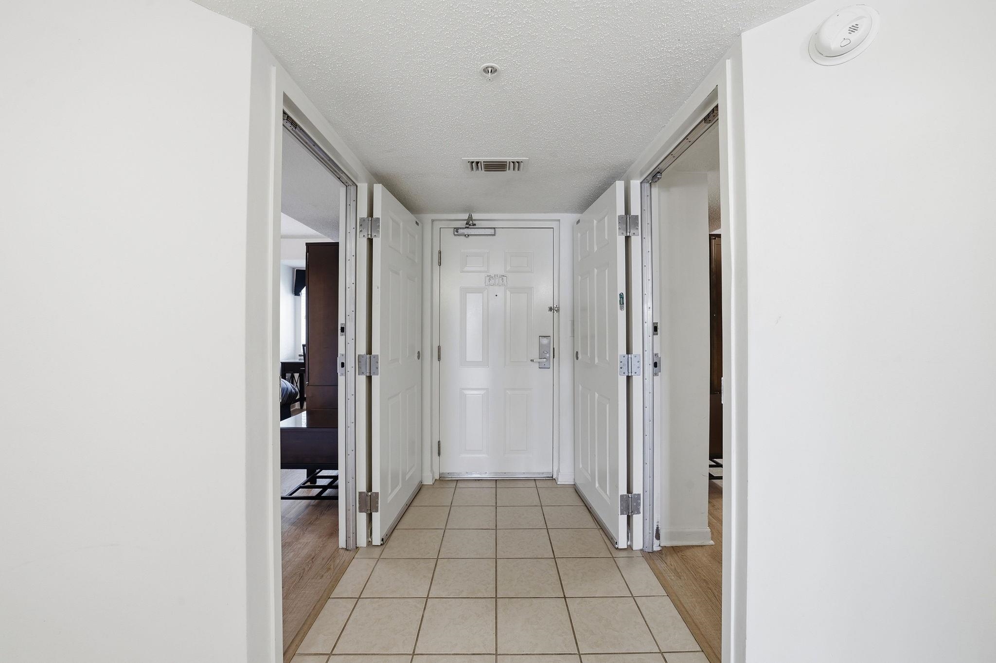 2151 Bridge View Ct. Unit: 3-104