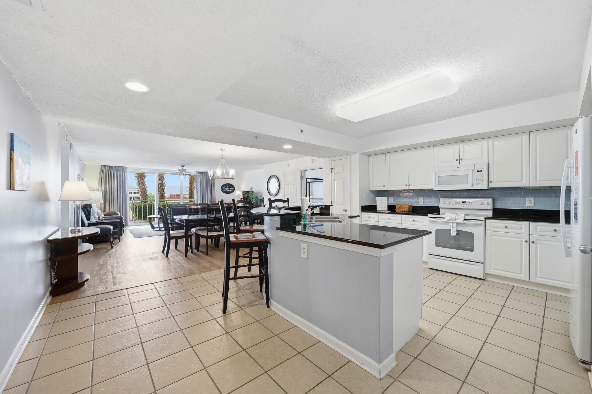 2151 Bridge View Ct. Unit: 3-104