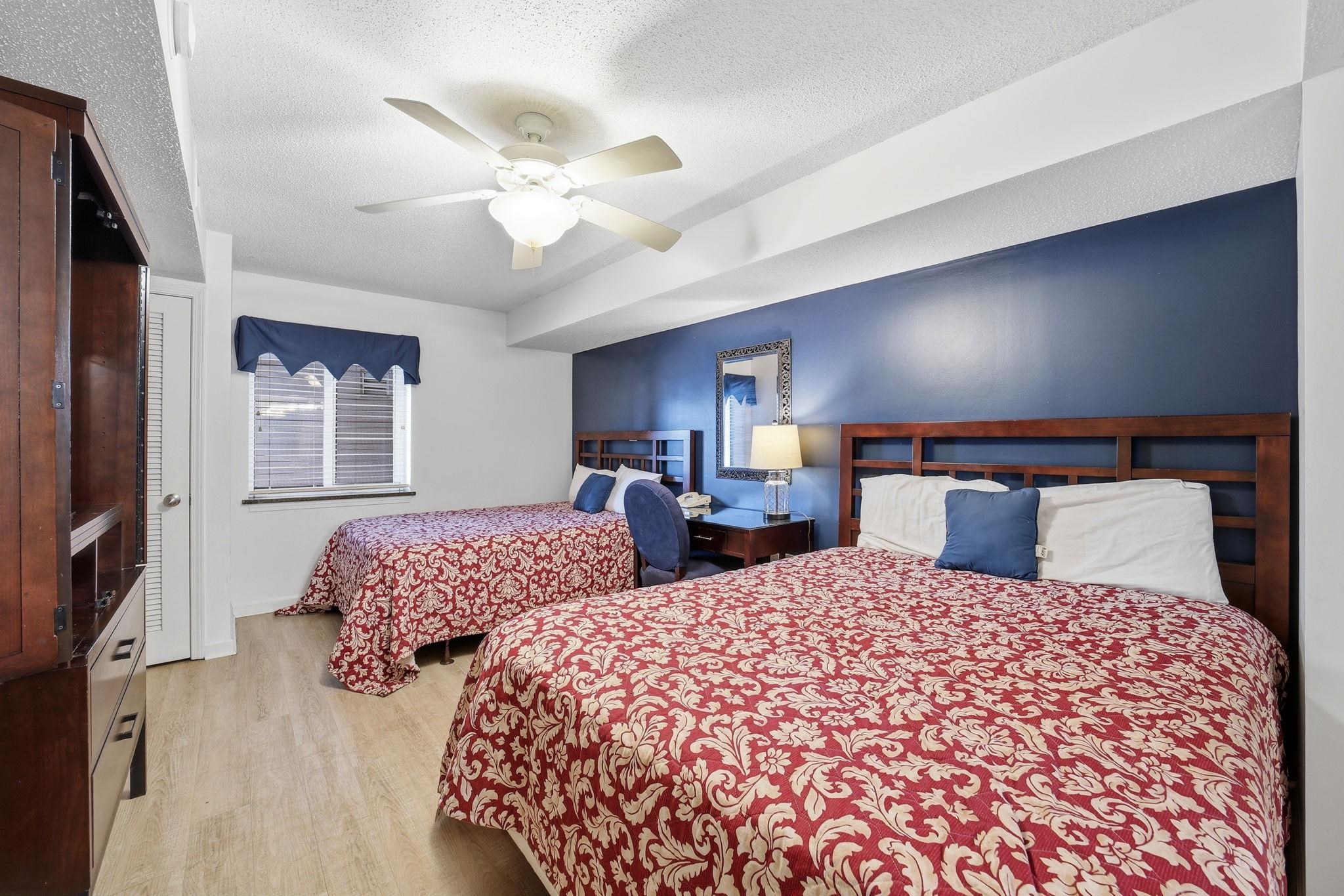 2151 Bridge View Ct. Unit: 3-104