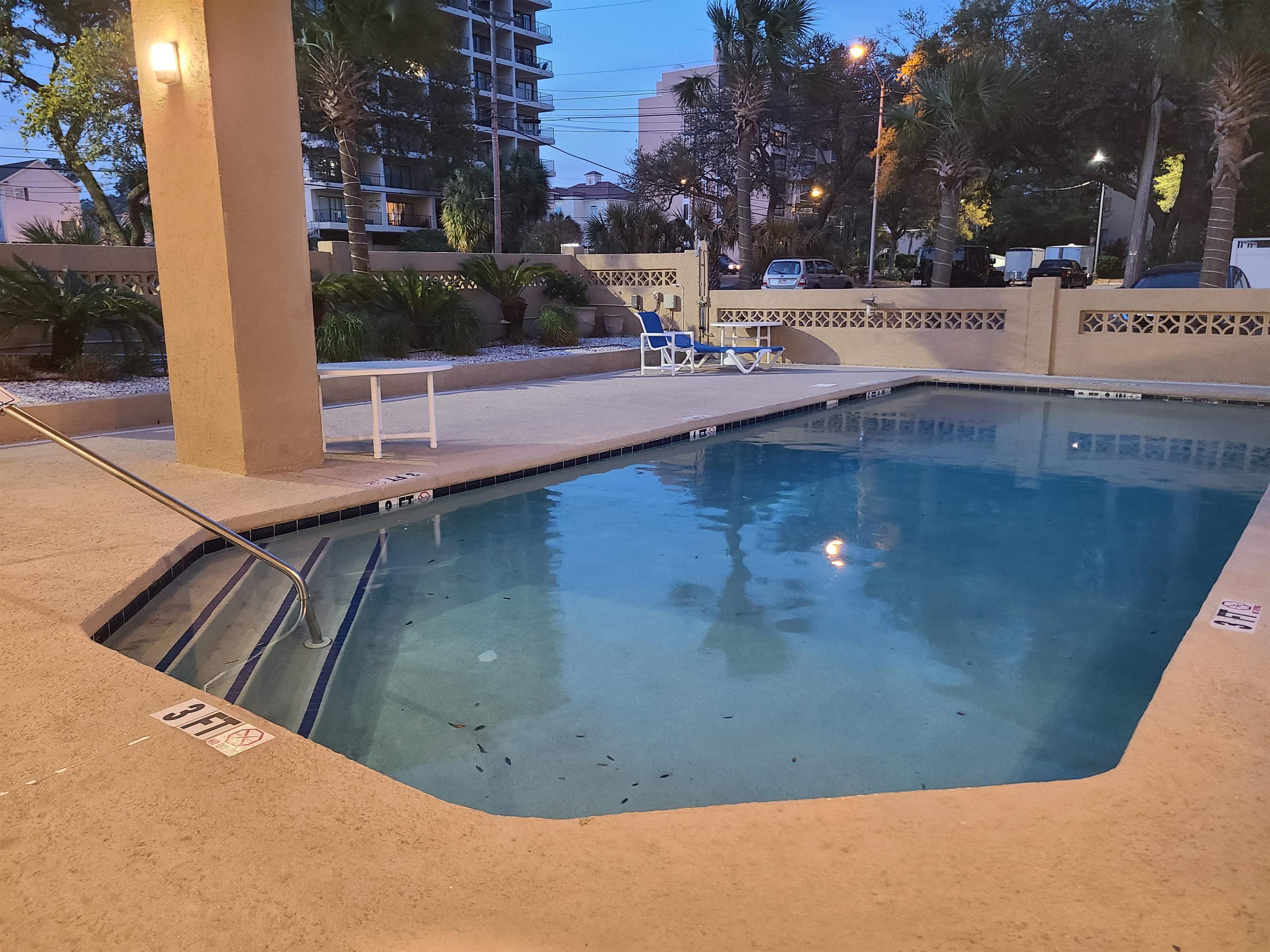 210 75th Ave N Unit: 4050