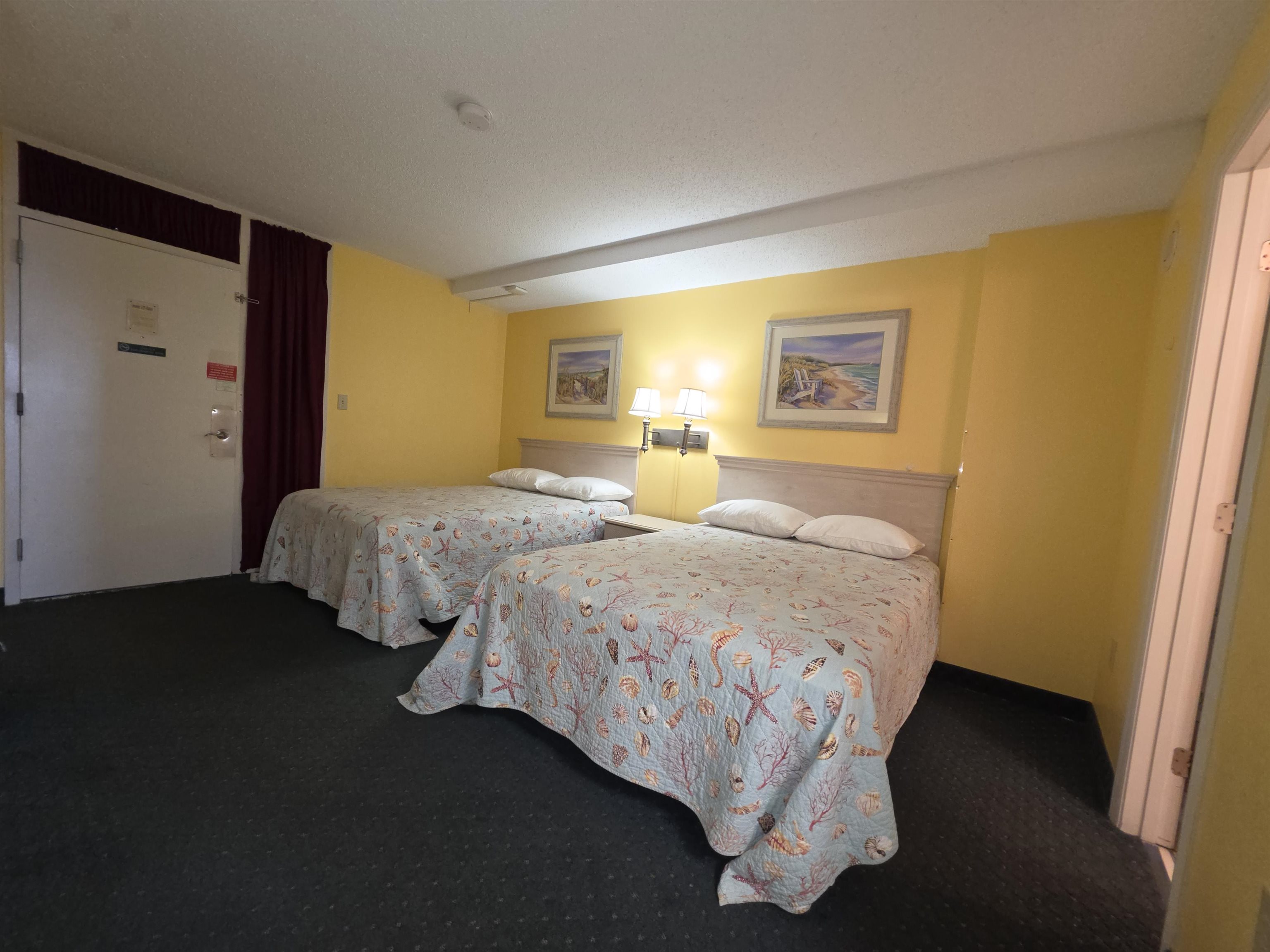 210 75th Ave N Unit: 4050