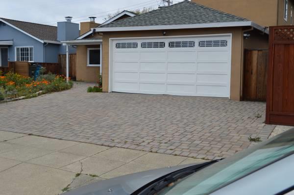 512 Marine View AVE