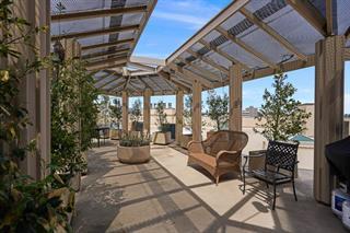 555 Laurel AVE 215