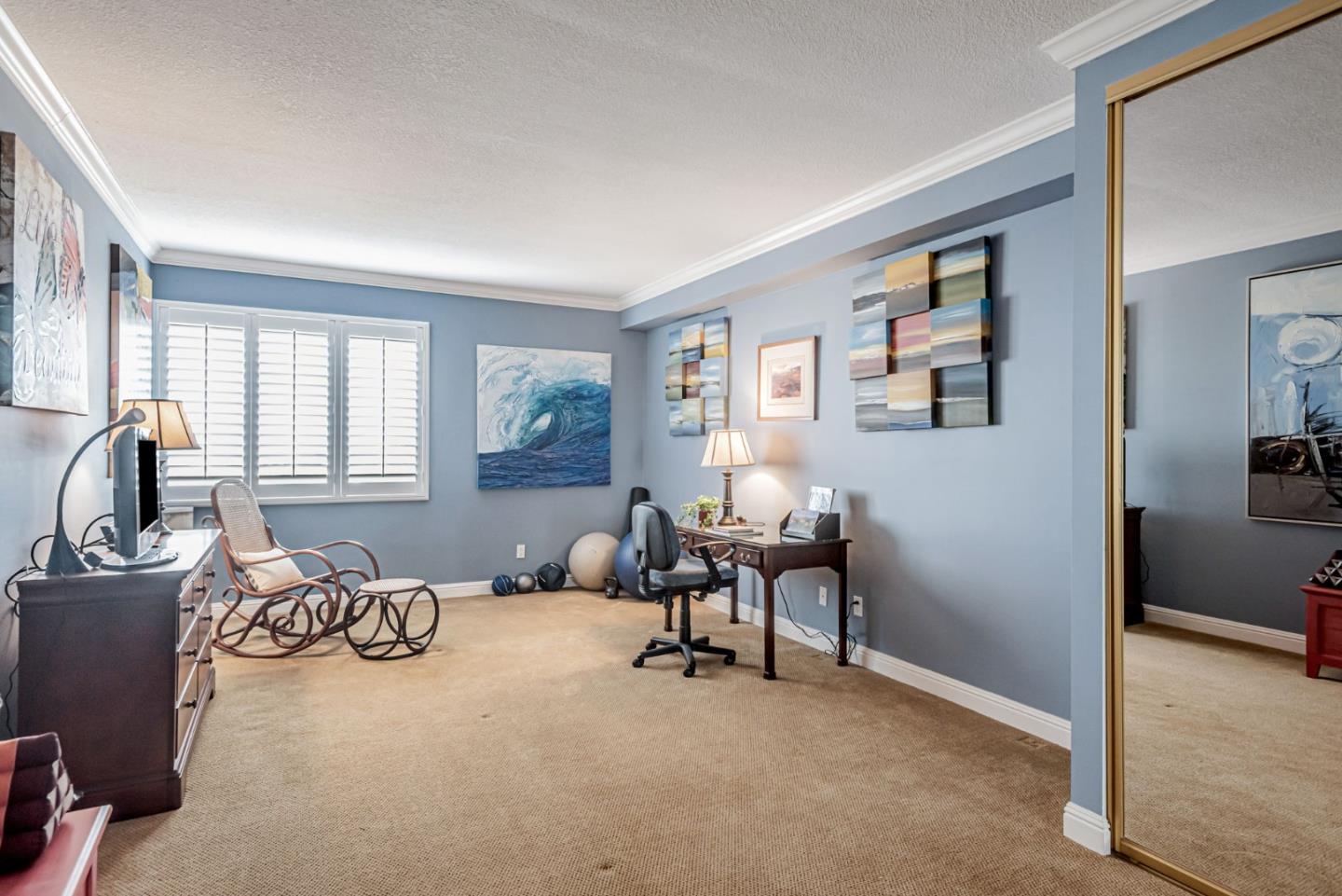 50 Mounds RD 305