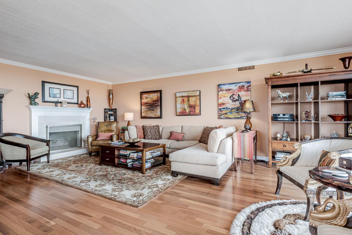 50 Mounds RD 305