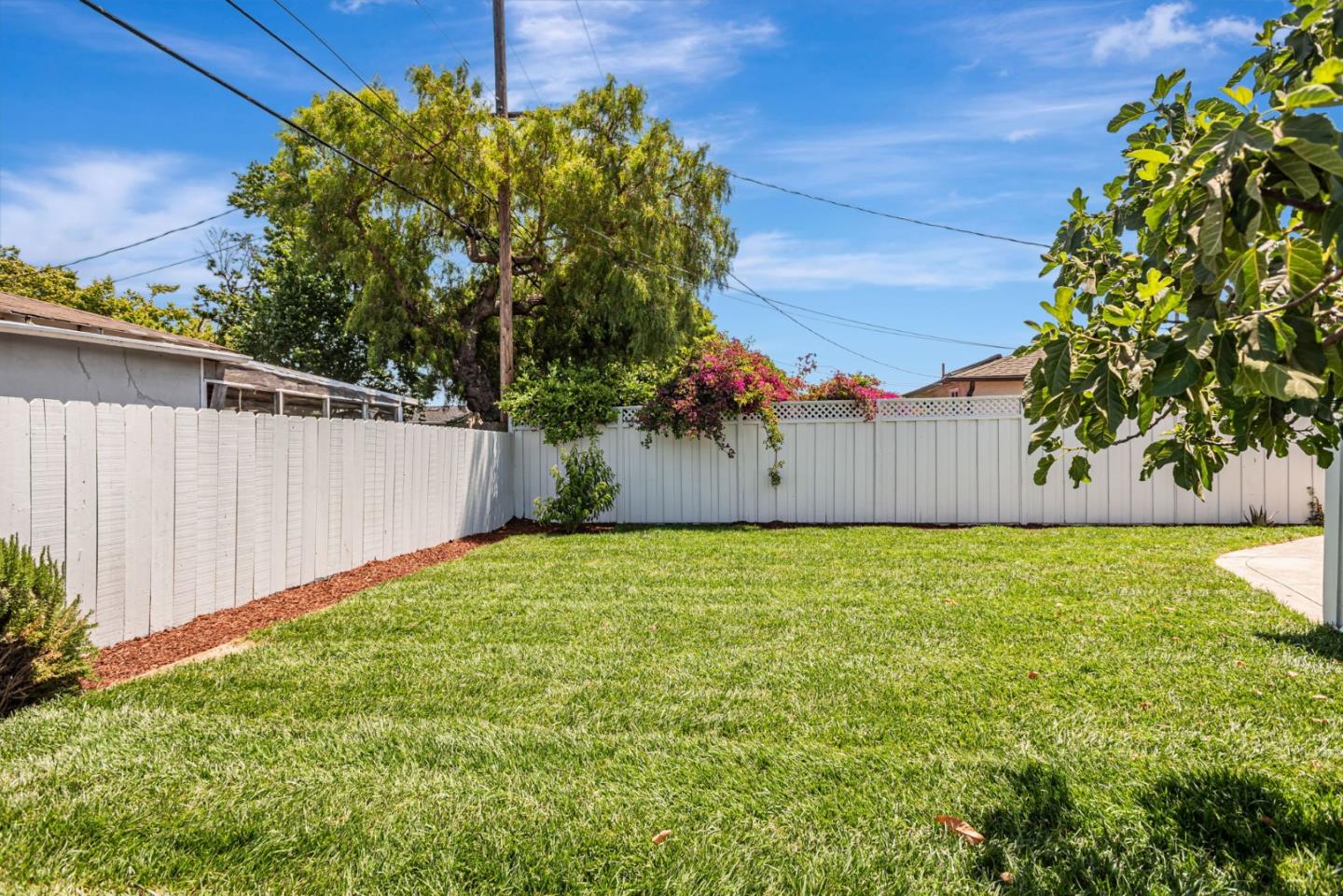 602 Los Gatos WAY