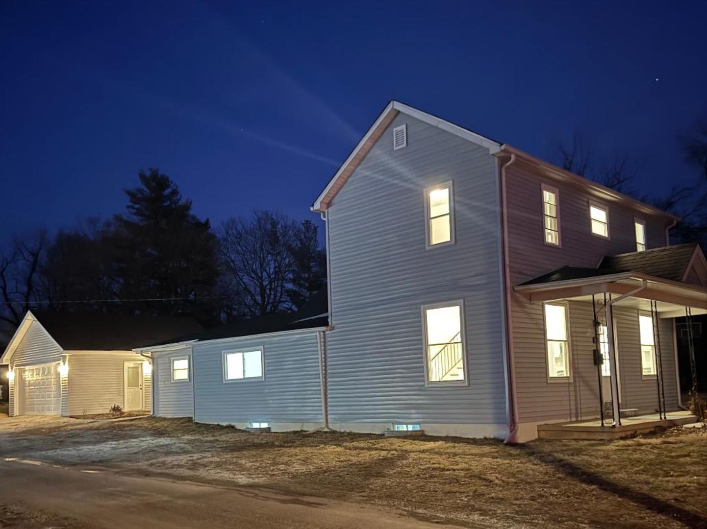 421 W South 1st Street
