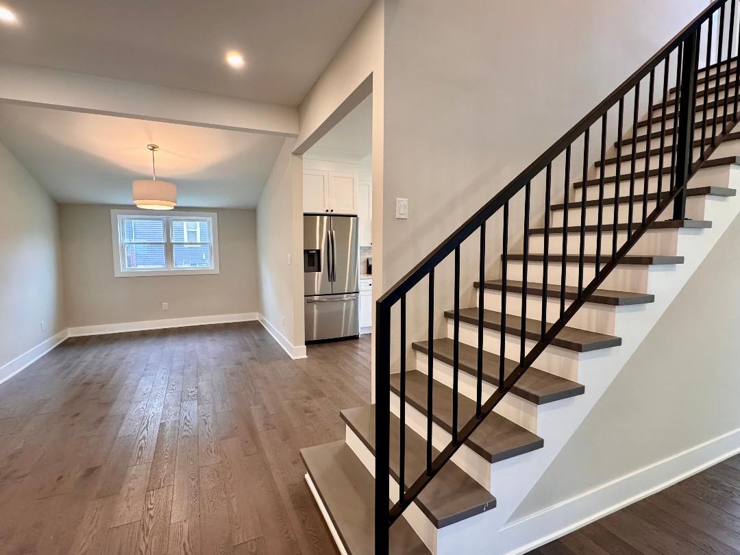 421 W South 1st Street