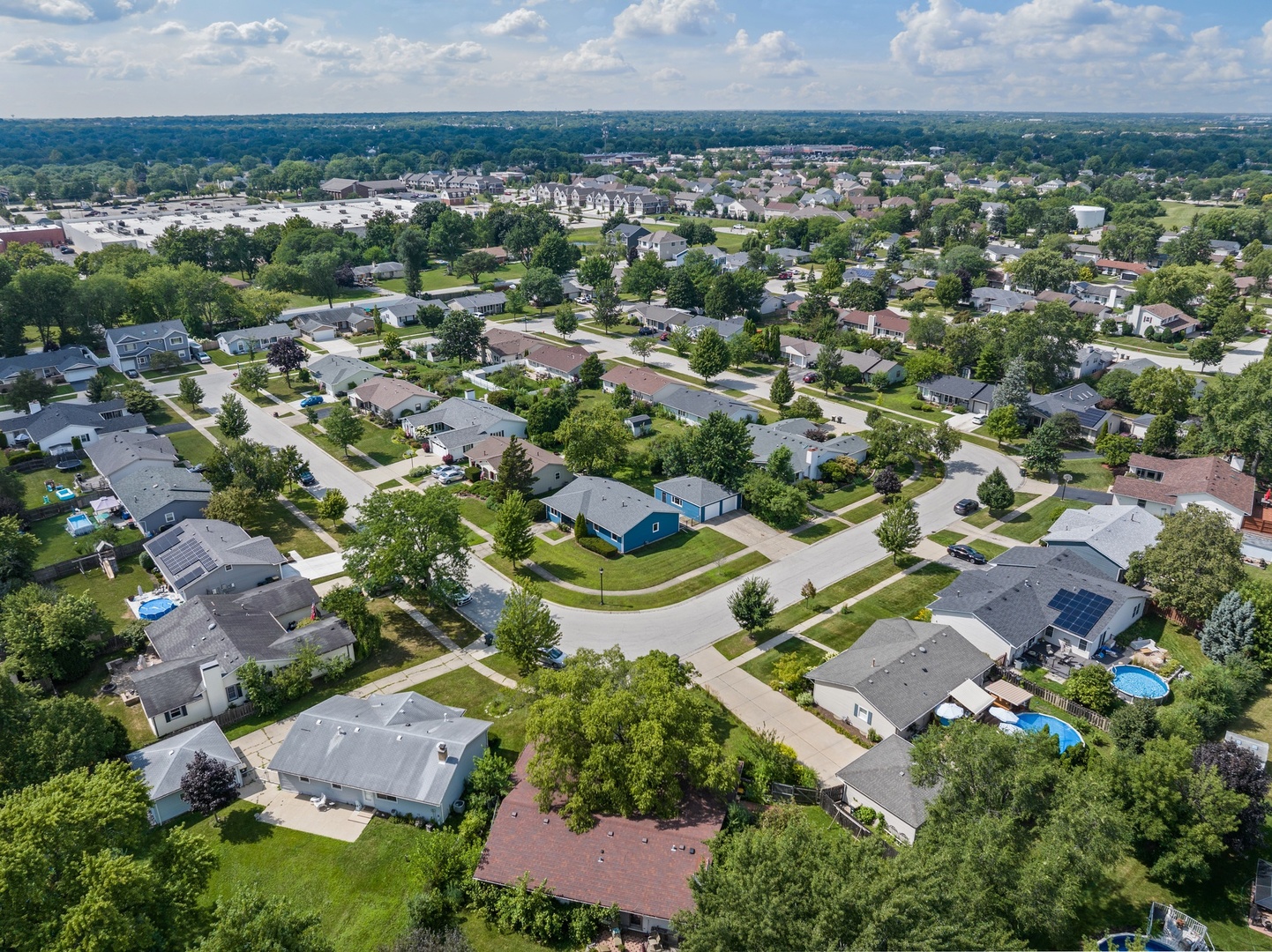 1124 LOVELL Court