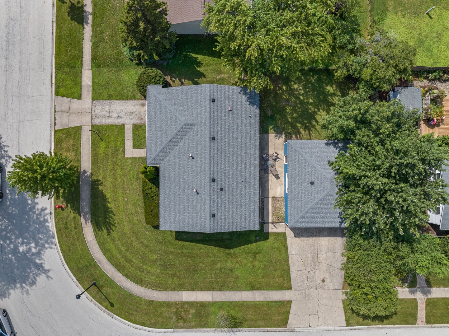 1124 LOVELL Court
