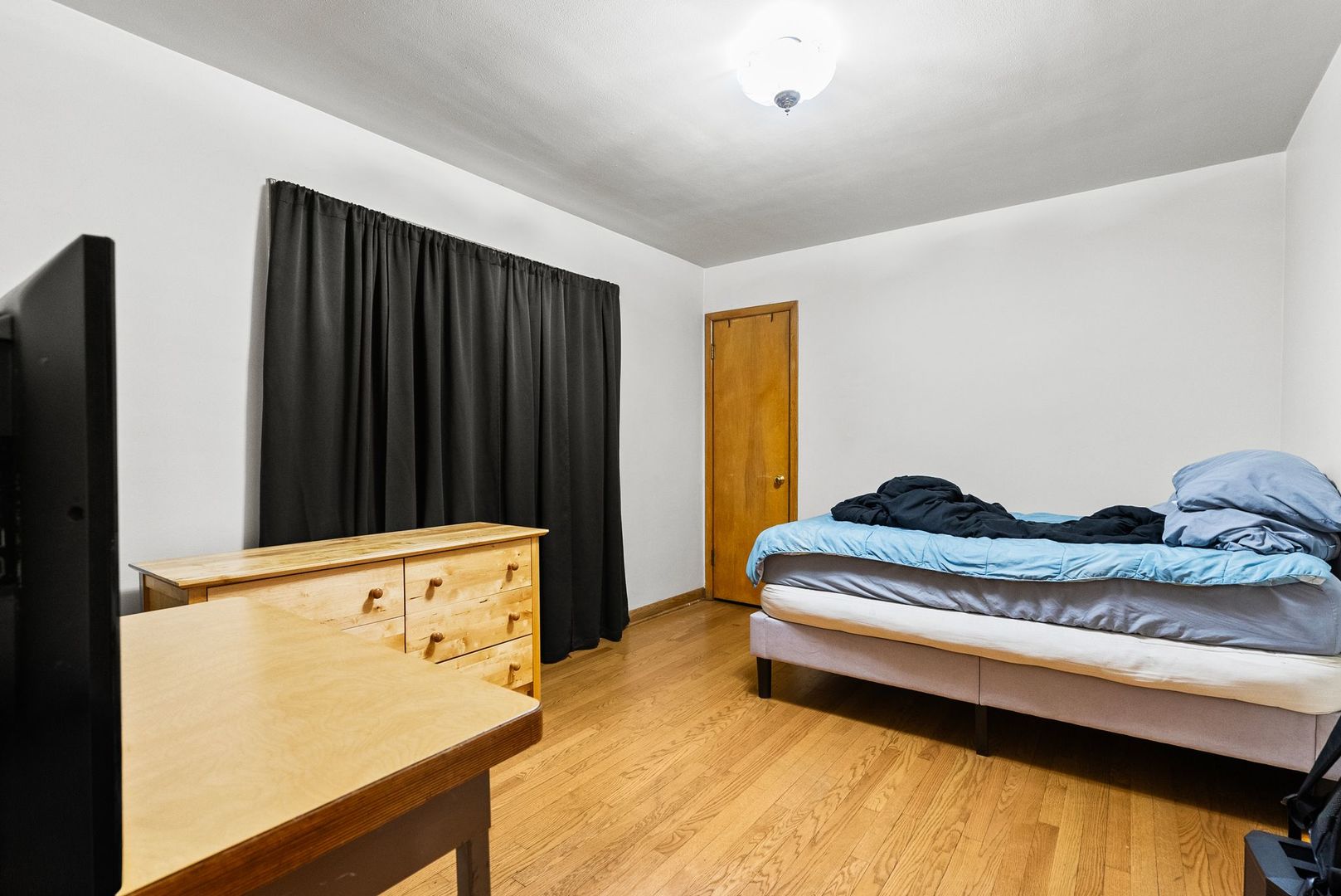 6332 N Mobile Avenue