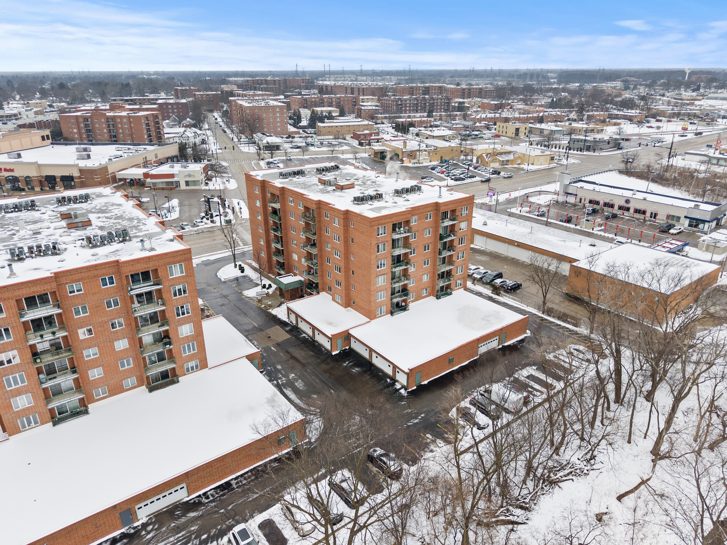 545 S River Road Unit: 307