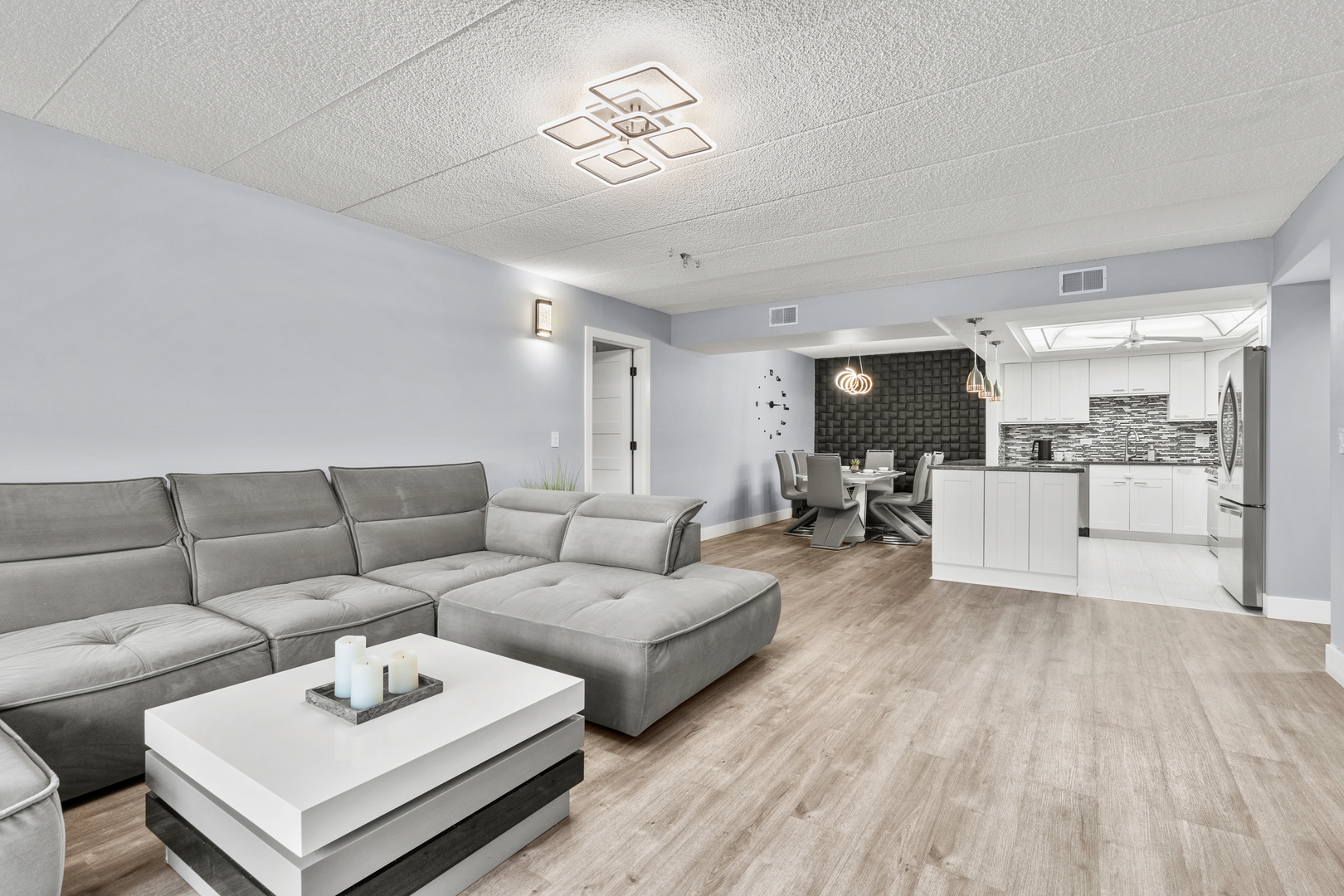 545 S River Road Unit: 307