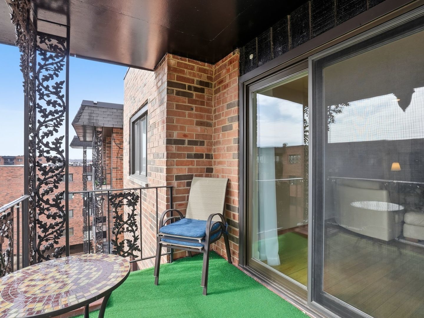 9332 Landings Lane Unit: 604