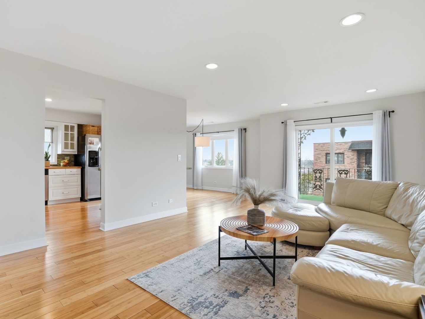 9332 Landings Lane Unit: 604