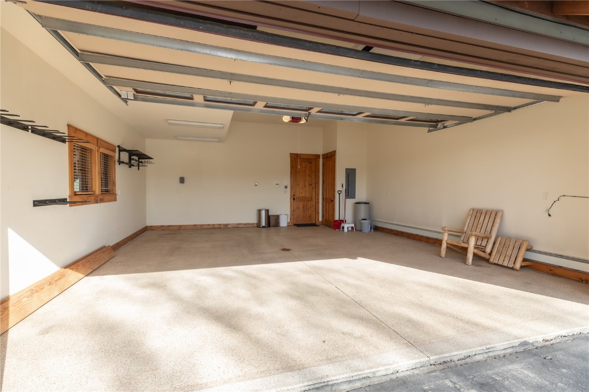 30435 Lakeshore TRAIL