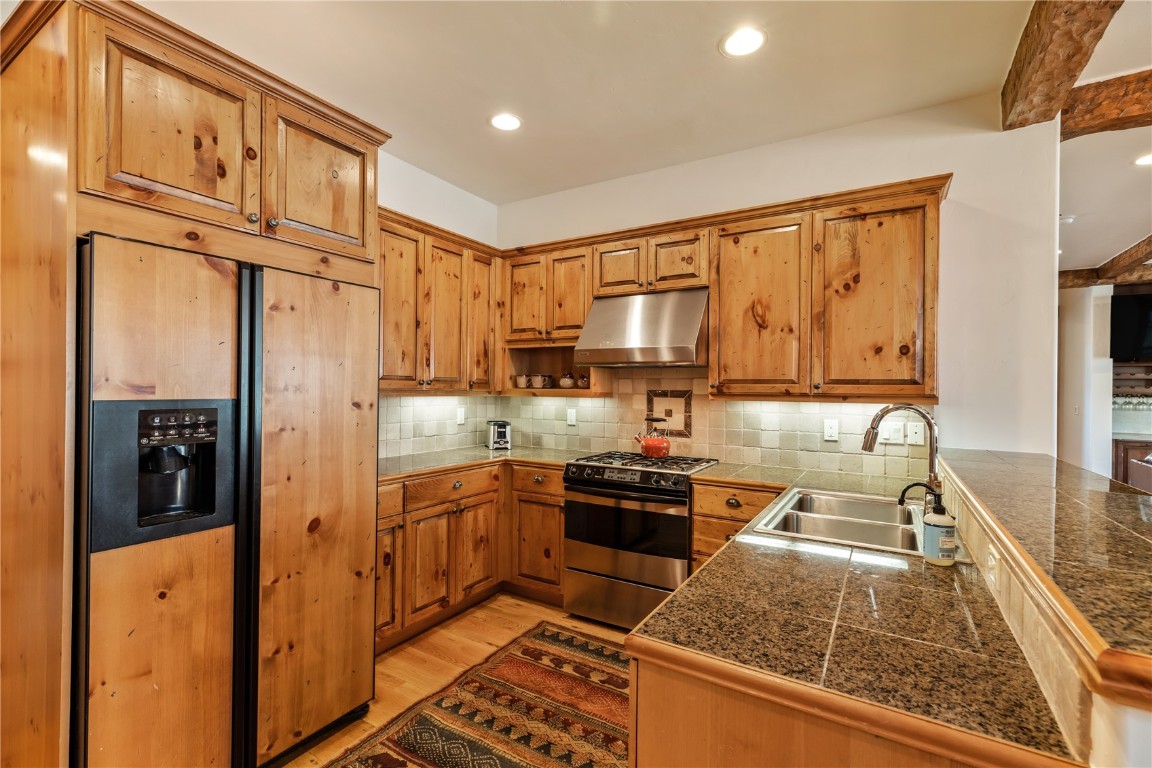 30435 Lakeshore TRAIL