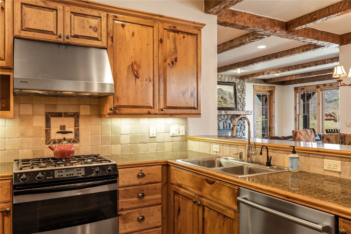 30435 Lakeshore TRAIL