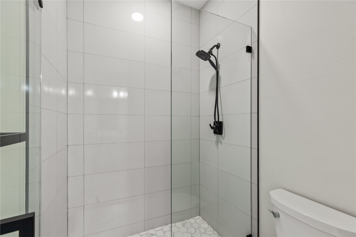 874 Dry Creek ROAD S