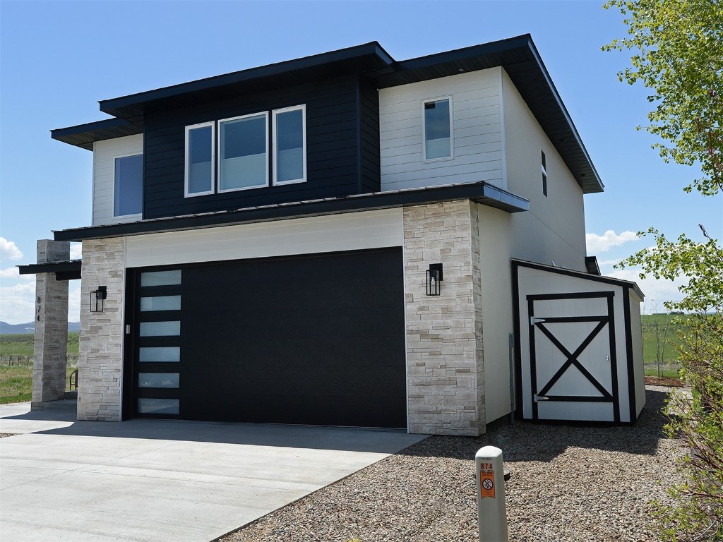 874 Dry Creek ROAD S