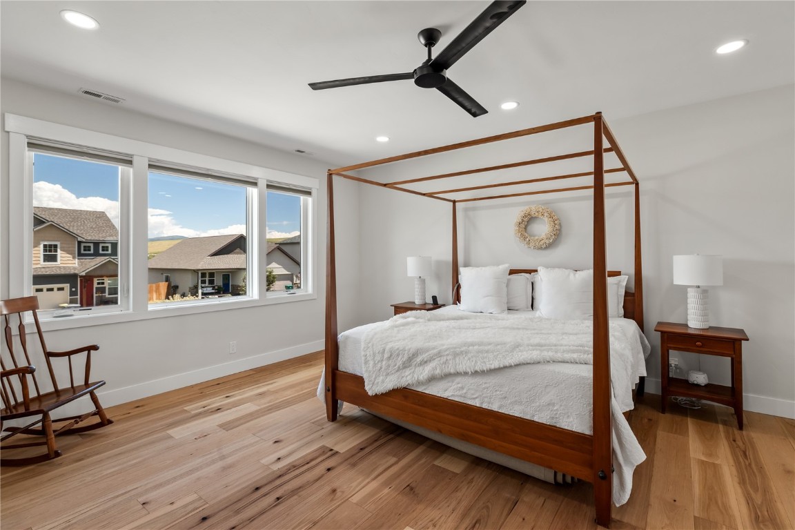 874 Dry Creek ROAD S