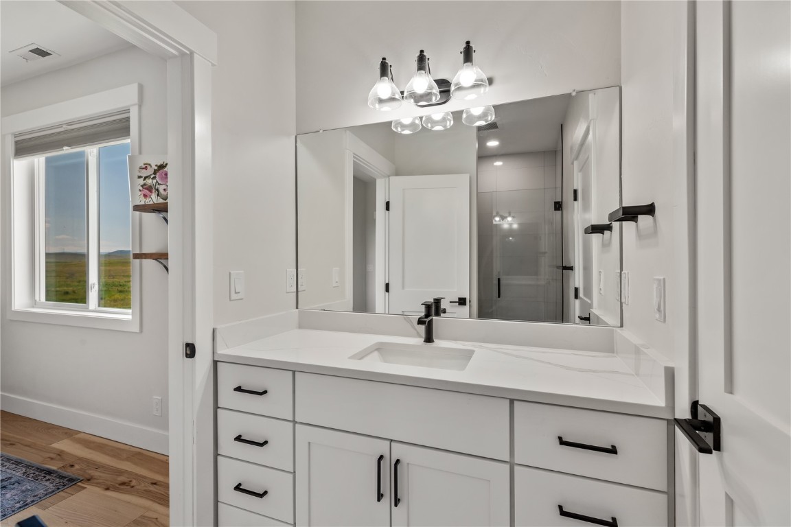 874 Dry Creek ROAD S