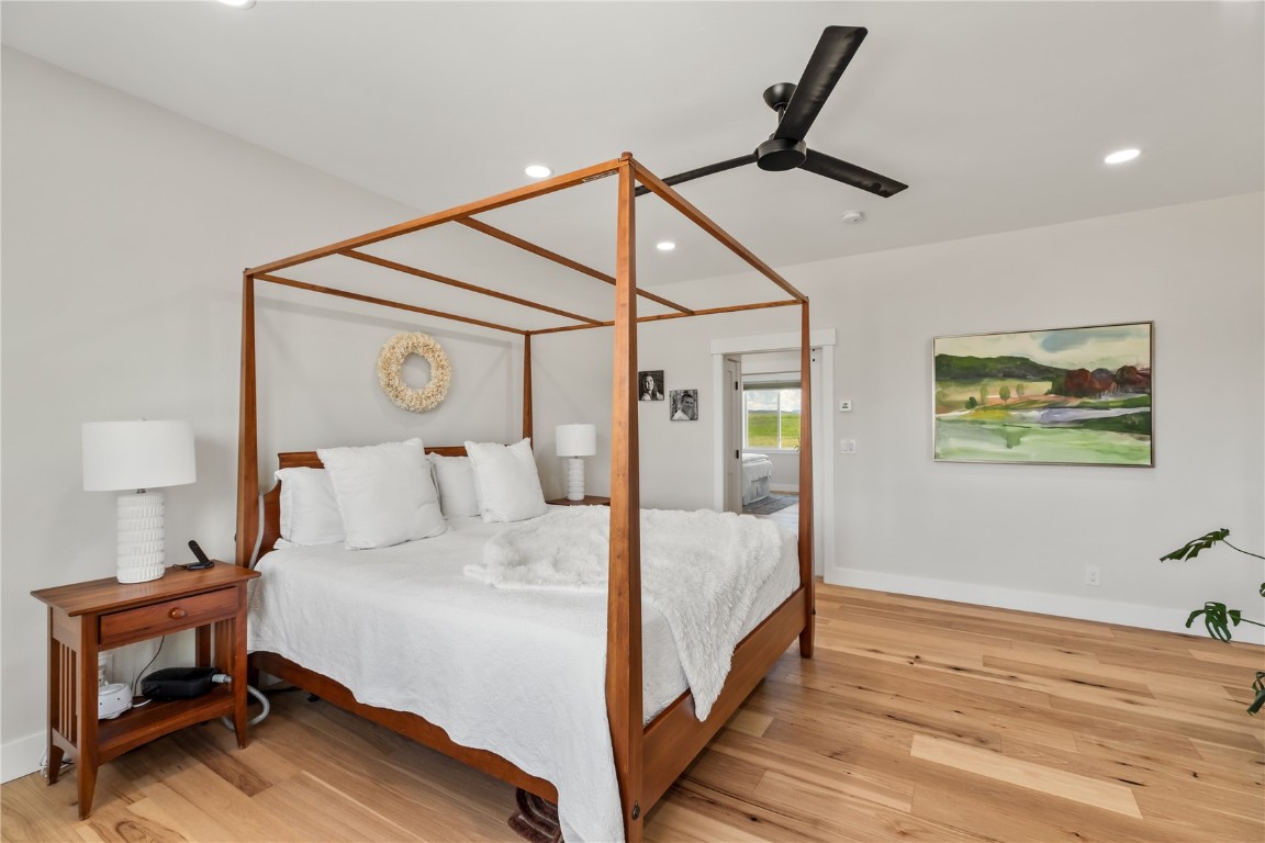 874 Dry Creek ROAD S