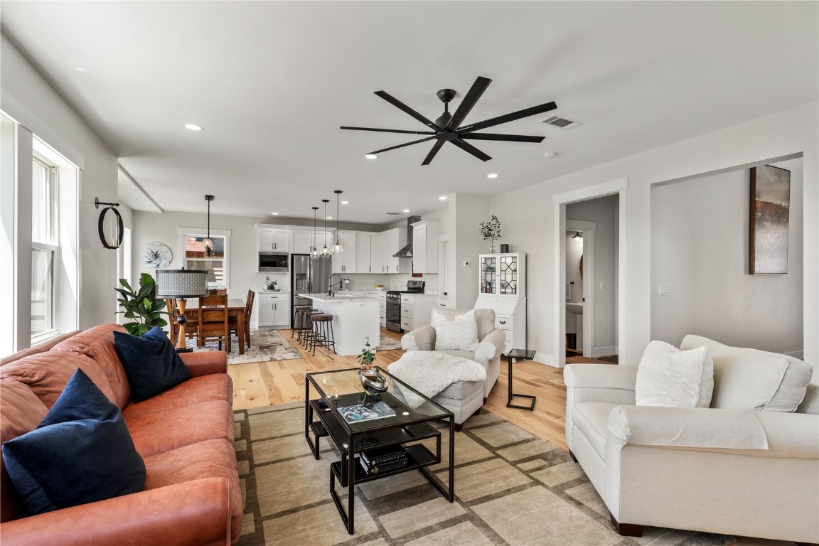 874 Dry Creek ROAD S