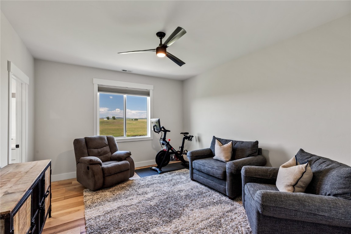 874 Dry Creek ROAD S