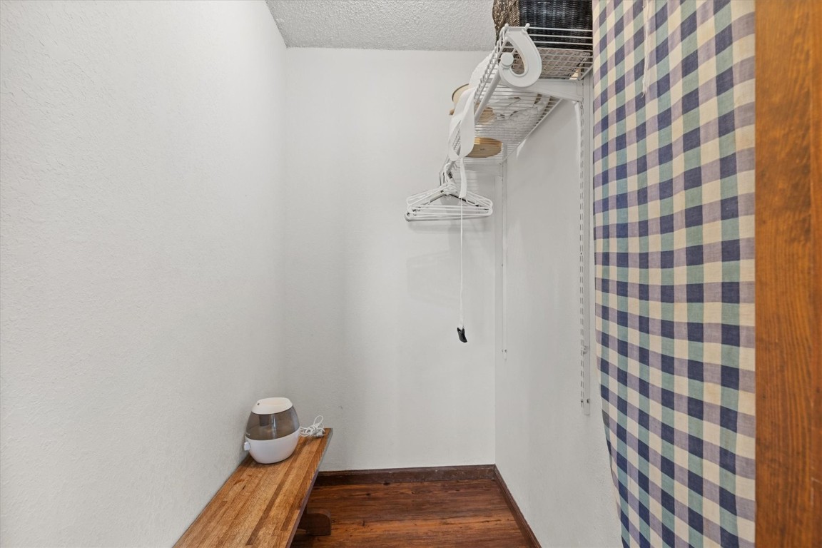 1525 Shadow Run Frontage 302