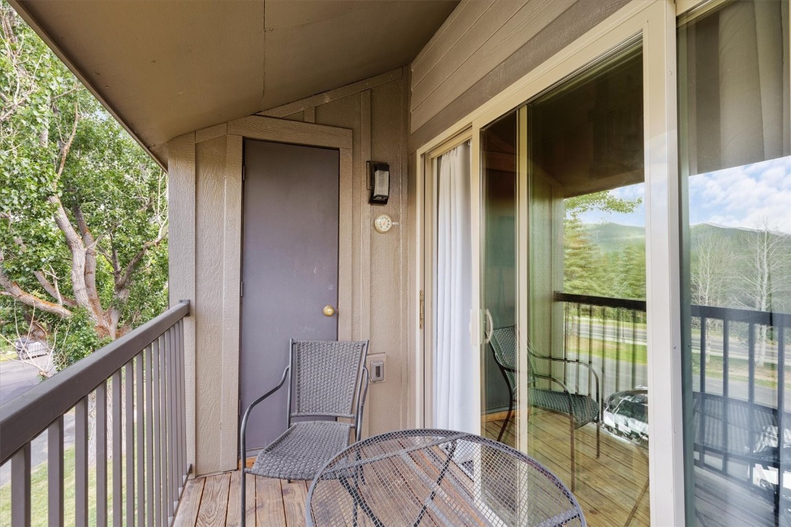 1525 Shadow Run Frontage 302