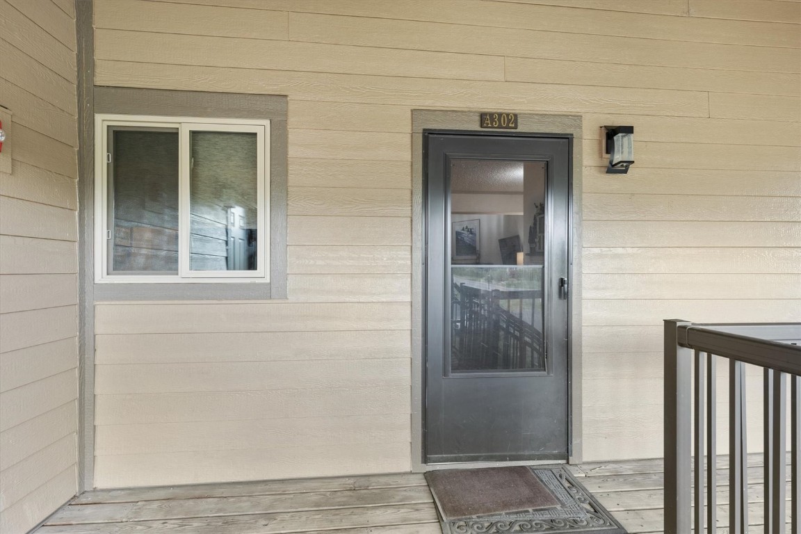 1525 Shadow Run Frontage 302